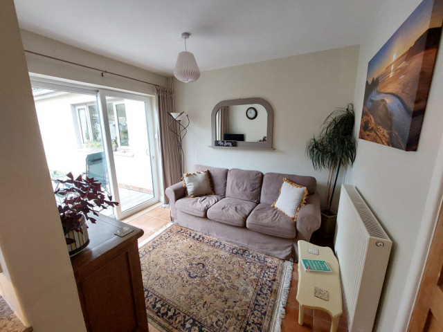 Snug - South Side - The Swallows Snug - South Side - The Swallows